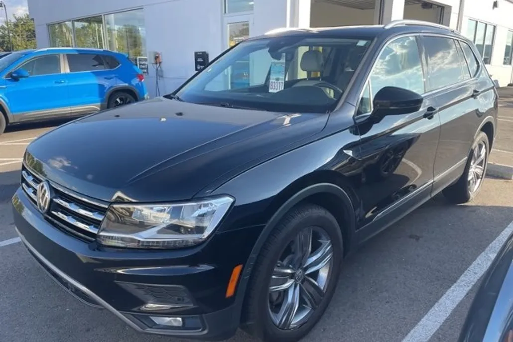 2021 Volkswagen Tiguan SEL photo 1
