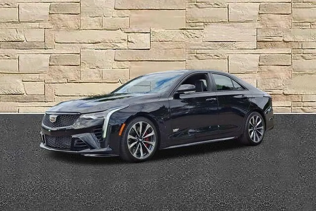 2024 Cadillac CT4 photo 1