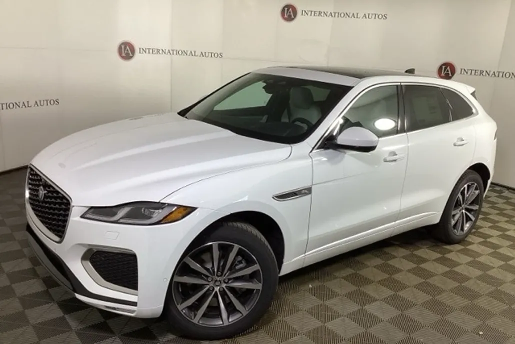 2026 Jaguar F-PACE P250 R-Dynamic S photo 1