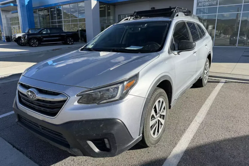 2022 Subaru Outback Base photo 1