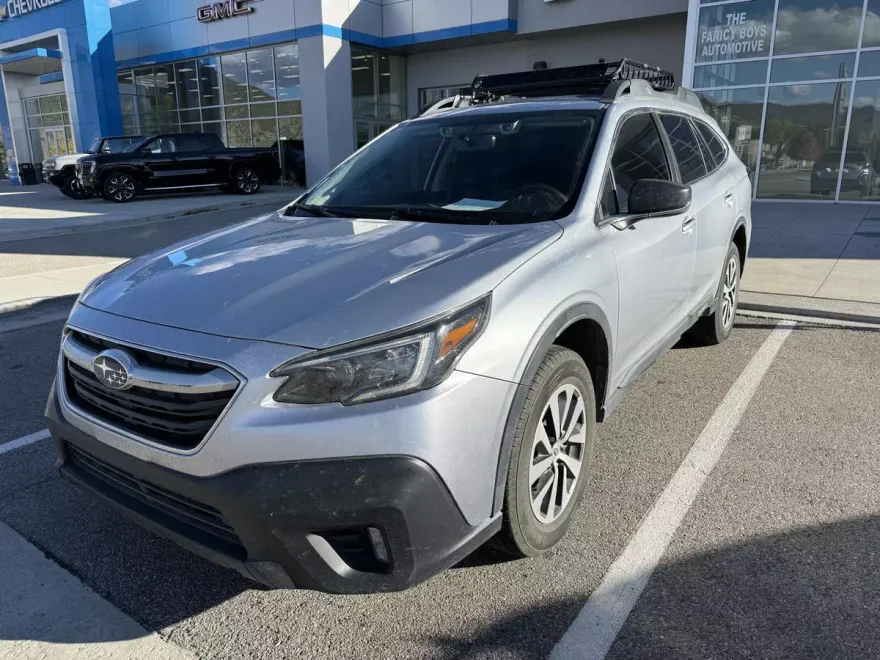 2022 Subaru Outback Base photo 1