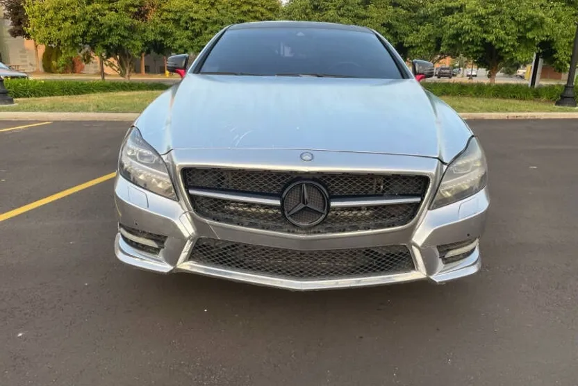 2013 Mercedes Benz CLS 4MATIC photo 1