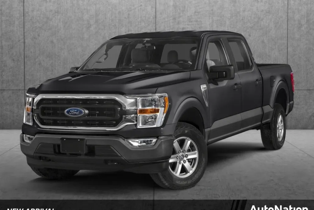 2023 Ford F-150 XLT photo 1
