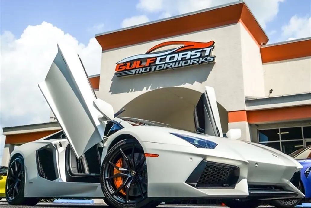 2014 Lamborghini Aventador LP 700-4 photo 1