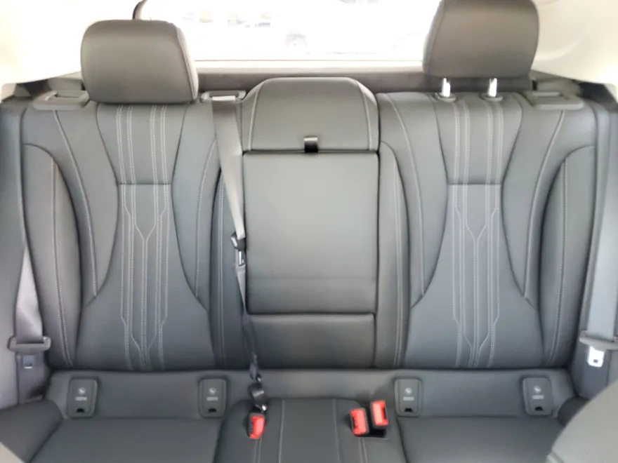 2024 Buick Envision Avenir photo 1
