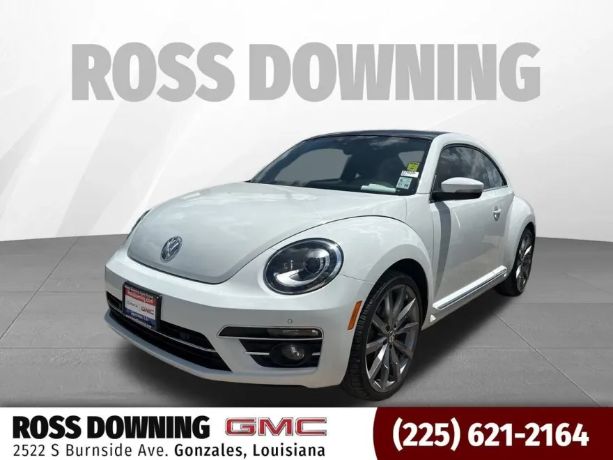 2018 Volkswagen Beetle SE photo 1