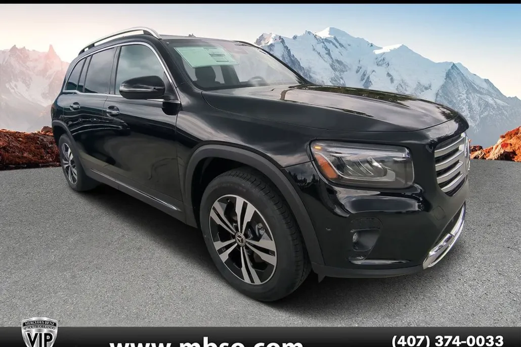 2025 Mercedes Benz GLB 250 photo 1