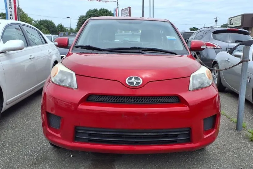2010 Scion xD Base photo 1