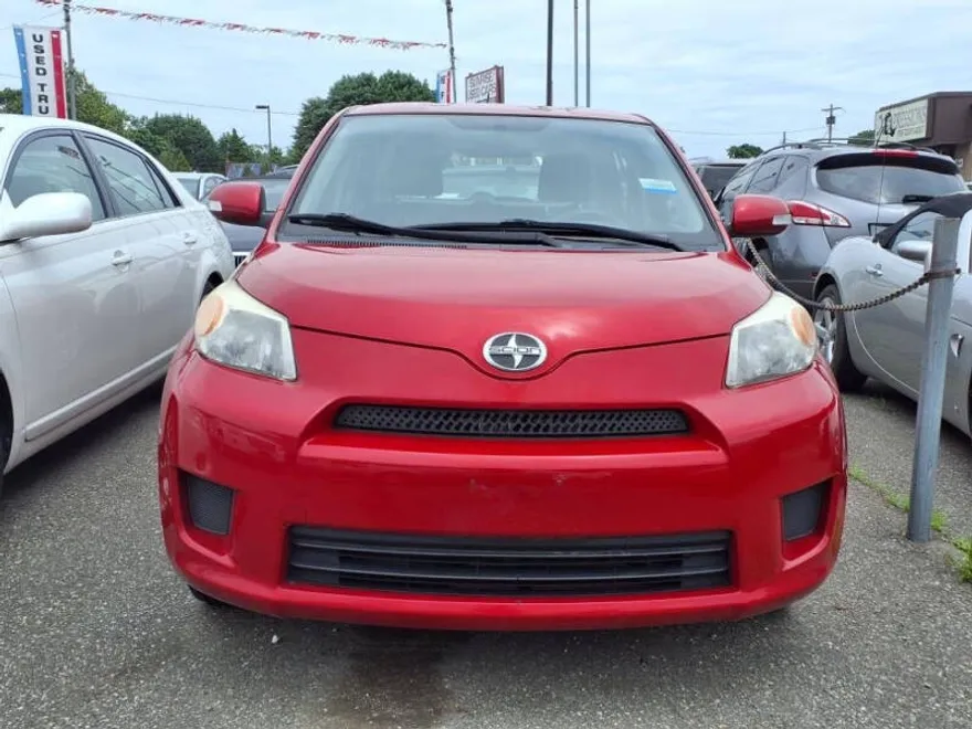 2010 Scion xD Base photo 1