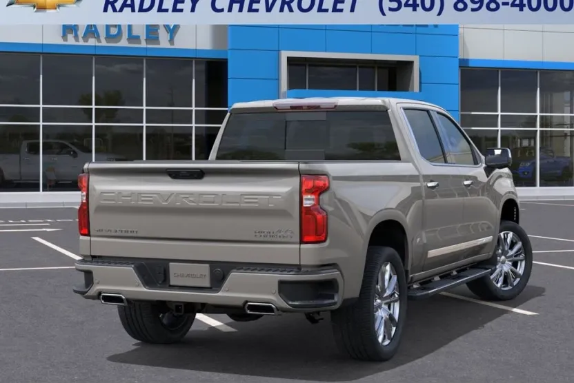 2026 Chevrolet Silverado 1500 High Country photo 1