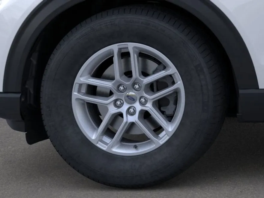 2025 Ford Explorer photo 1