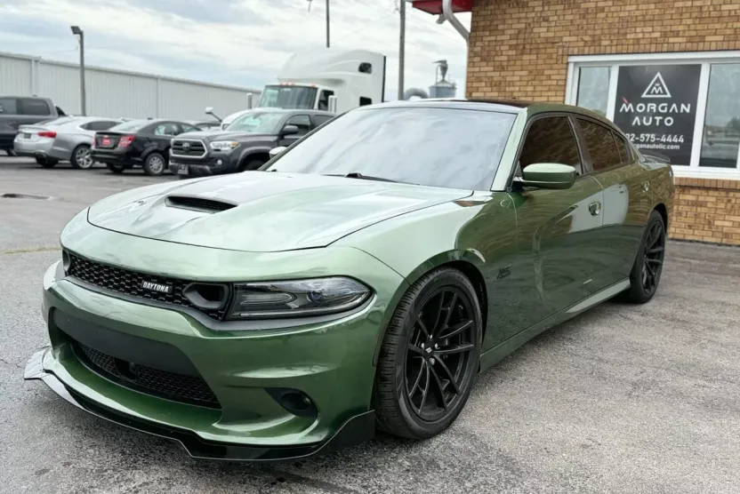 2019 Dodge Charger Scat Pack photo 1