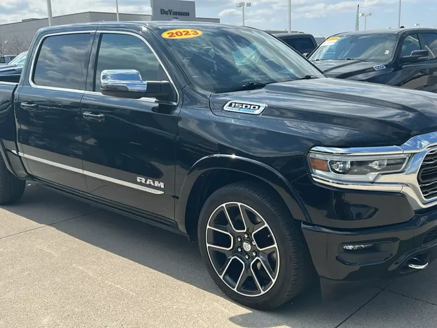 2023 Ram 1500 Limited photo 1