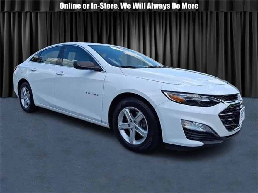 2020 Chevrolet Malibu LS photo 1