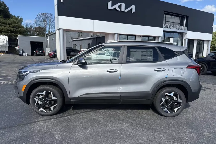 2025 Kia Seltos S X-Line photo 1