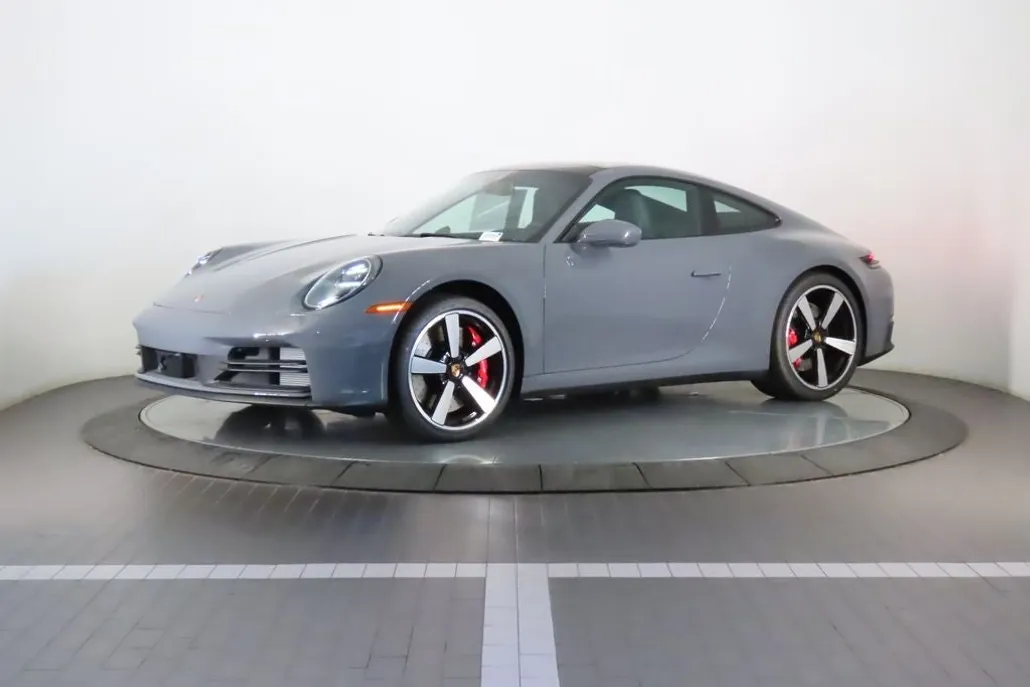 2025 Porsche 911 S photo 1