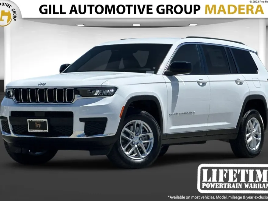 2025 Jeep Grand Cherokee Laredo photo 1
