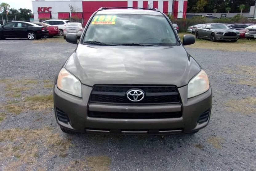 2011 Toyota RAV4 Base photo 1