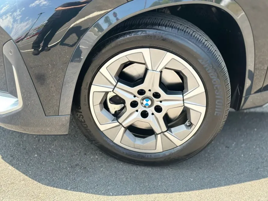 2025 Bmw X1 XDrive28i photo 1