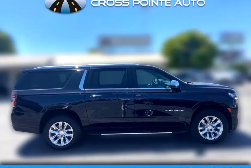 2023 Chevrolet Suburban Premier photo 1