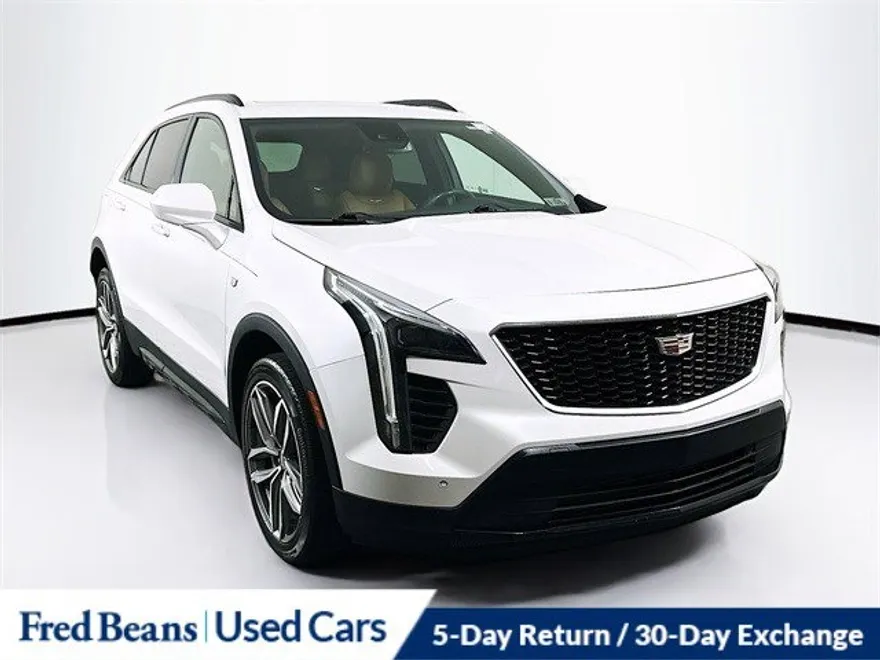 2019 Cadillac XT4 Sport photo 1