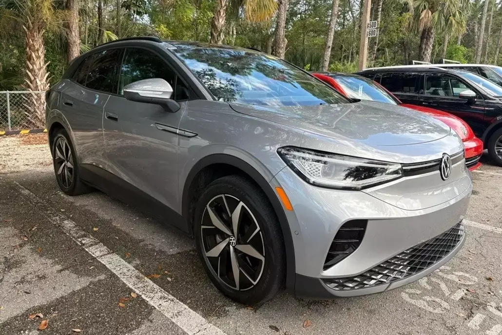 2023 Volkswagen ID.4 S photo 1