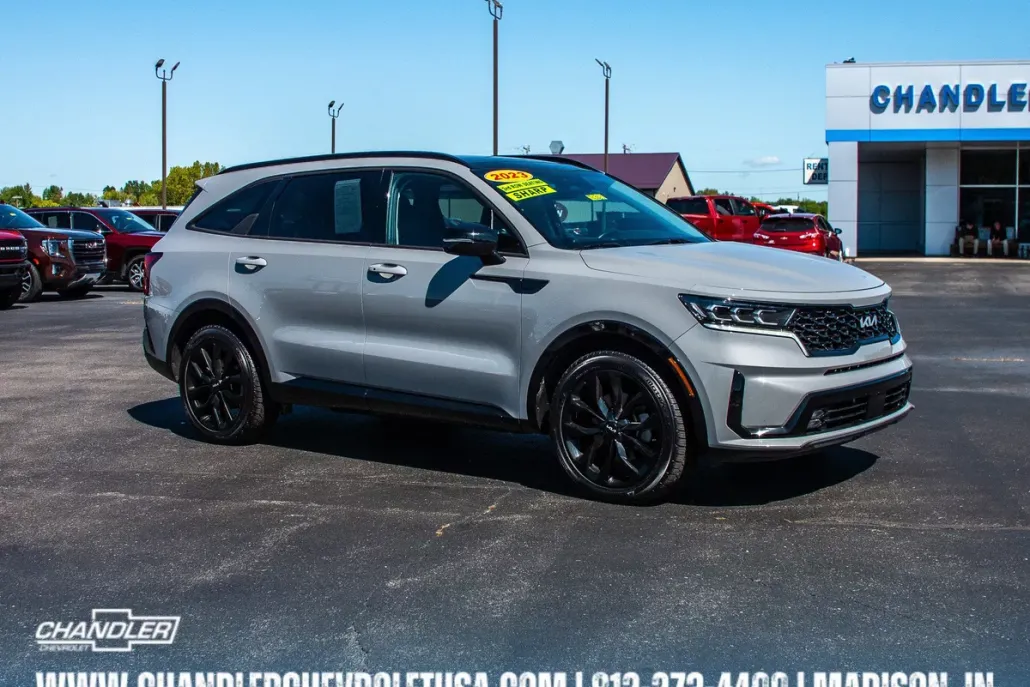 2023 Kia Sorento SX photo 1