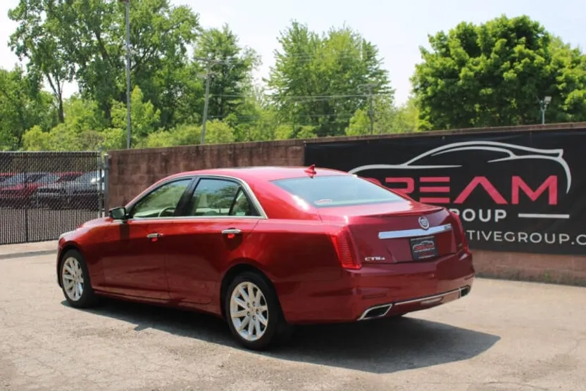 2014 Cadillac CTS Luxury photo 1