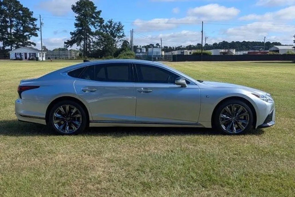 2021 Lexus LS 500 F SPORT photo 1