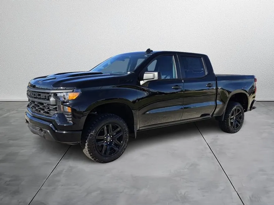 2025 Chevrolet Silverado 1500 Custom Trail Boss photo 1