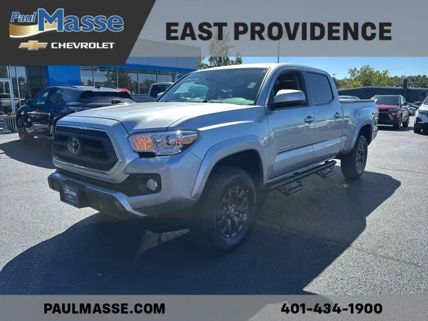 2023 Toyota Tacoma 4x4 SR5 photo 1