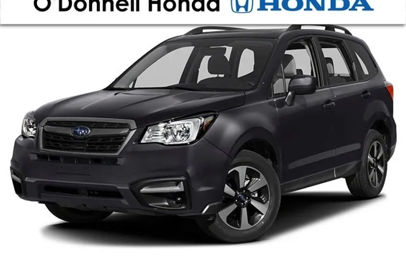 2017 Subaru Forester 2.5i Premium photo 1