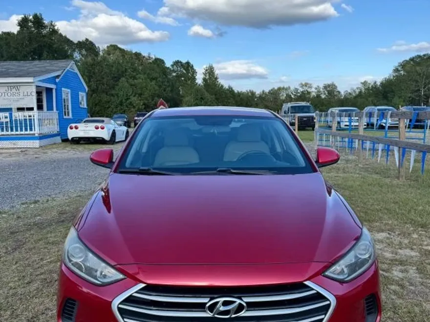 2017 Hyundai Elantra Limited photo 1