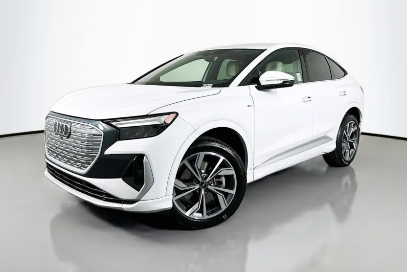2023 Audi Q4 E-tron Sportback Premium photo 1