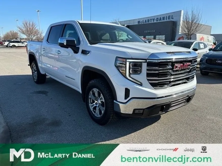 2024 Gmc Sierra 1500 SLT photo 1