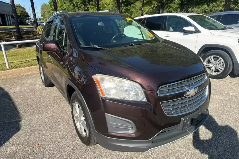 2015 Chevrolet Trax LT photo 1
