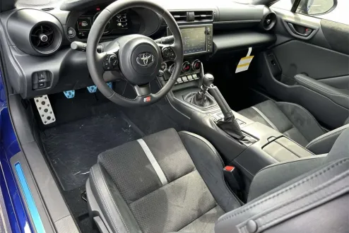 2025 Toyota GR86 Premium photo 2