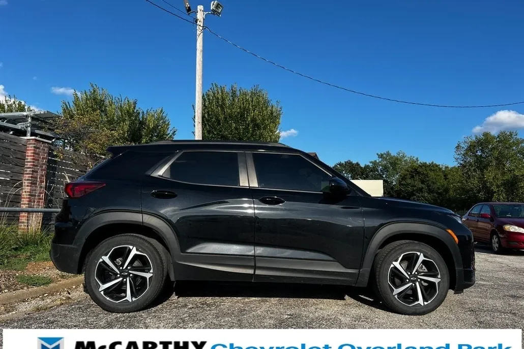 2022 Chevrolet Trailblazer RS photo 1