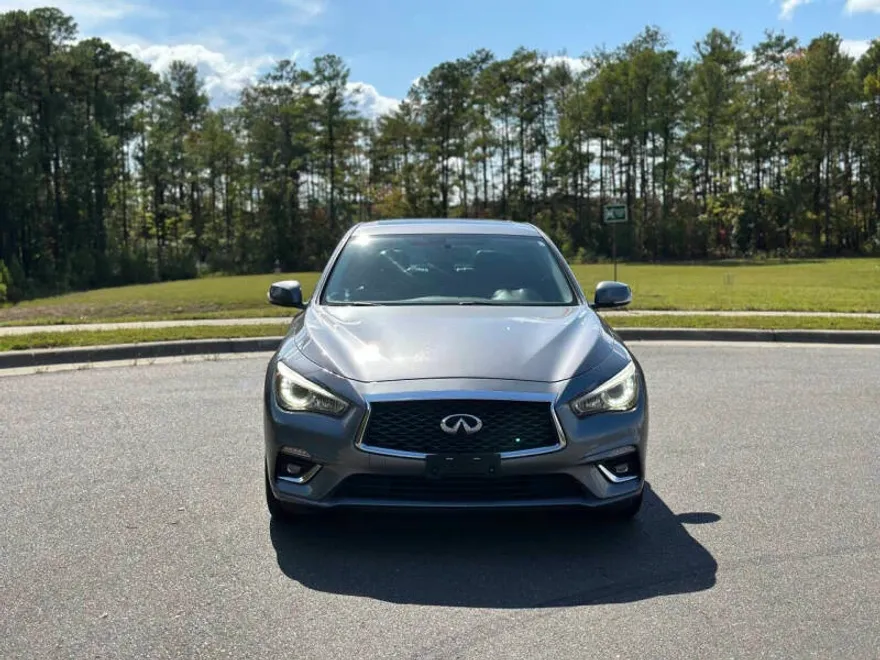 2018 Infiniti Q50 3.0t LUXE photo 1