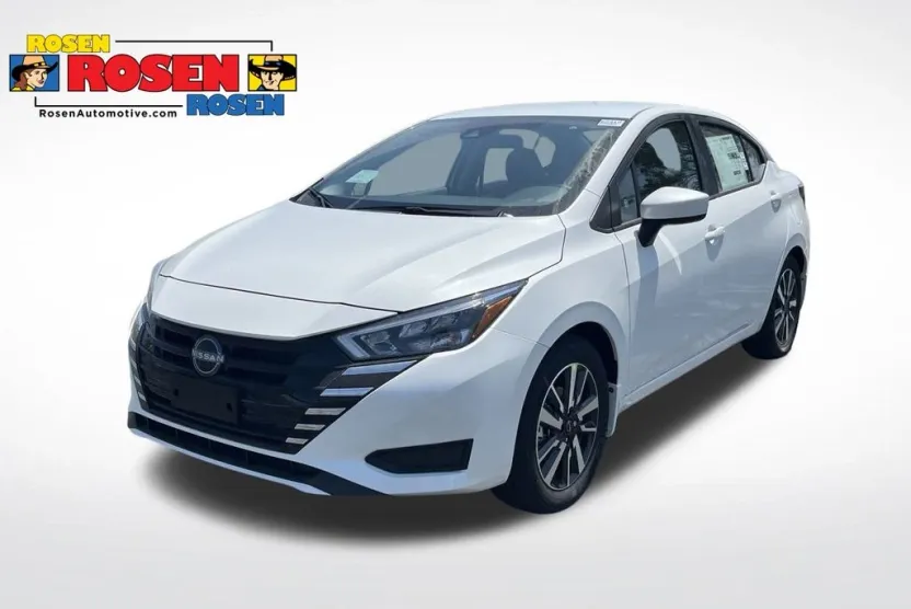 2025 Nissan Versa 1.6 SV photo 1