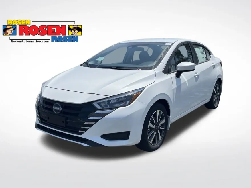 2025 Nissan Versa 1.6 SV photo 1