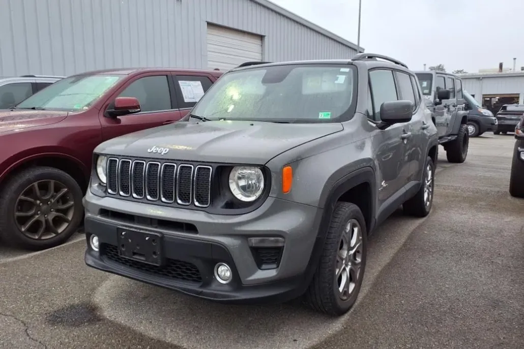 2019 Jeep Renegade Latitude photo 1