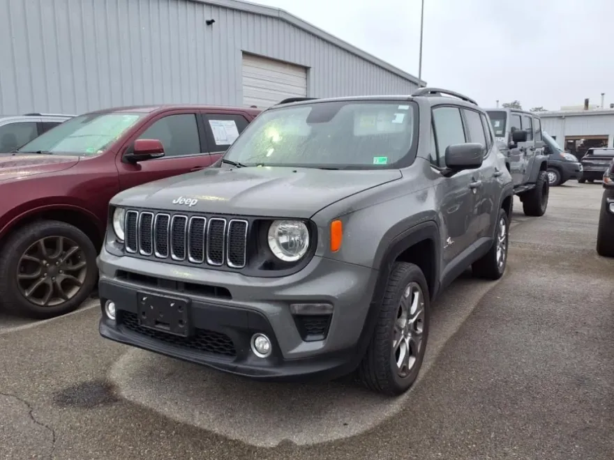 2019 Jeep Renegade Latitude photo 1