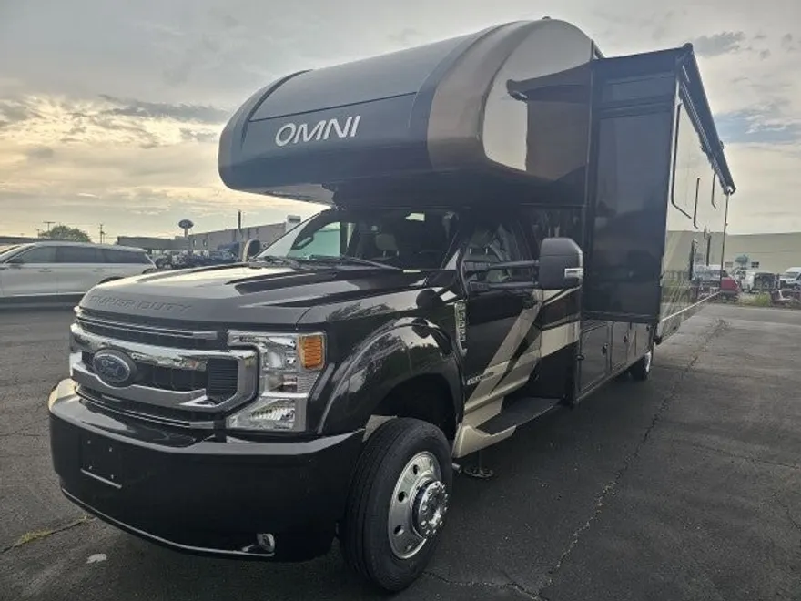 2020 Ford F-550 XL photo 1