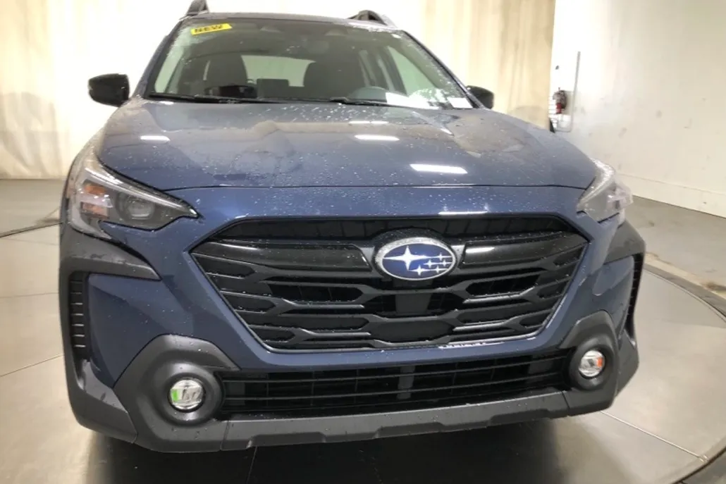 2025 Subaru Outback Onyx Edition photo 1