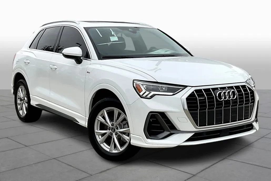 2025 Audi Q3 Premium Plus photo 1