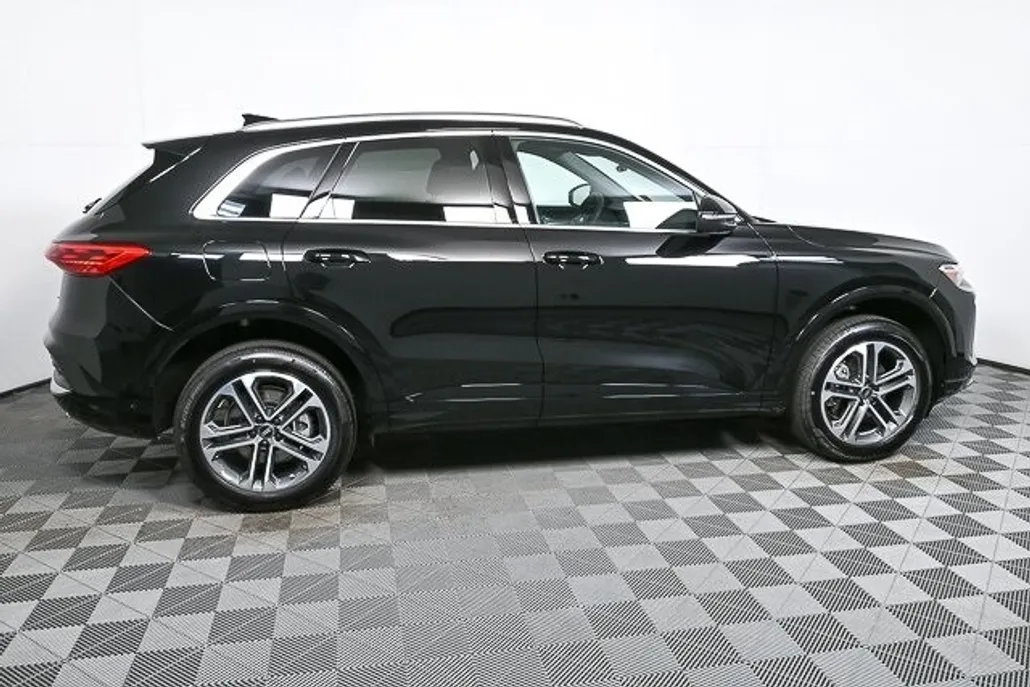2025 Audi Q5 2.0T Premium photo 1