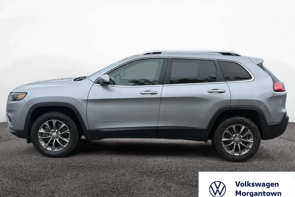 2019 Jeep Cherokee Latitude photo 1