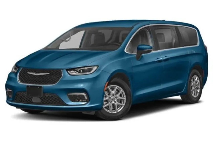 2024 Chrysler Pacifica Touring L photo 1