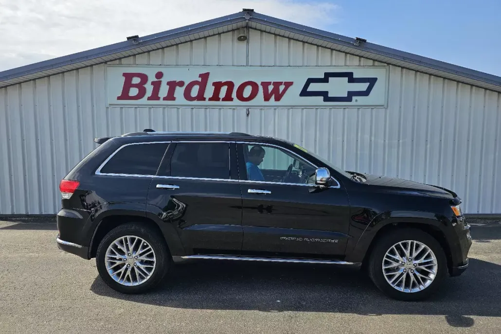 2017 Jeep Grand Cherokee Summit photo 1